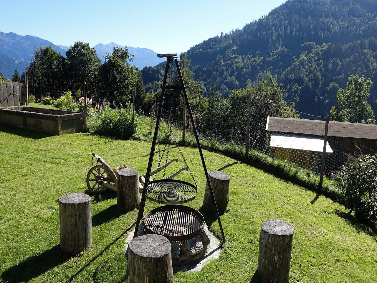 Hütte in Stans nahe Kellerjoch Skigebiet in Stans, Bezirk Schwaz