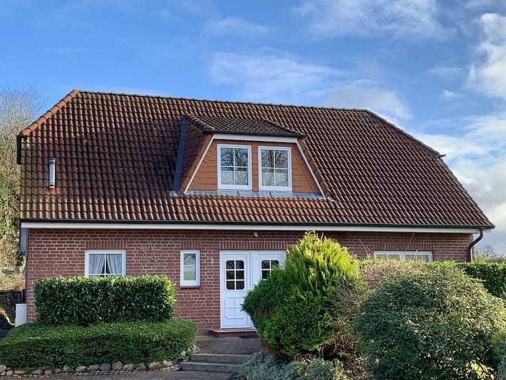Ferienhaus für 15 Personen, mit Terrasse und Garten sowie Sauna in Blekendorf