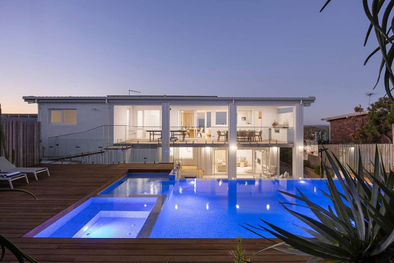 Airosa Blanca Pool Spa Sea Views in Melbourne, Mornington Peninsula