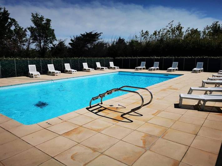 Appartement de vacances pour 4 personnes, avec piscine et terrasse