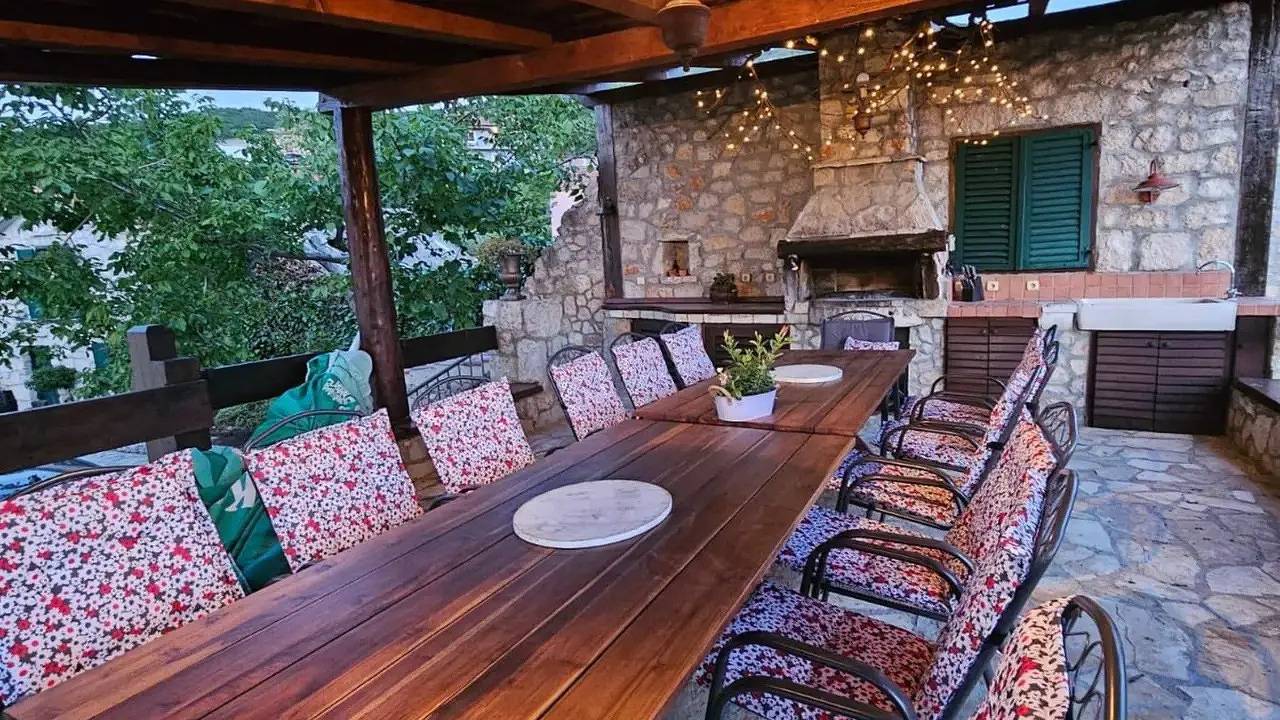 Ferienhaus für 14 Personen (360 m²) in Zadvarje in Makarska Riviera