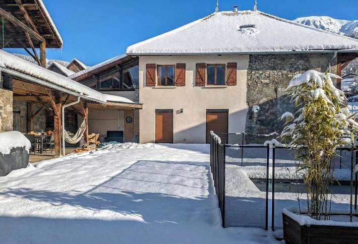 Location de vacances pour 6 personnes, avec sauna ainsi que jardin et piscine à Saint-Martin-d'Uriage - 2