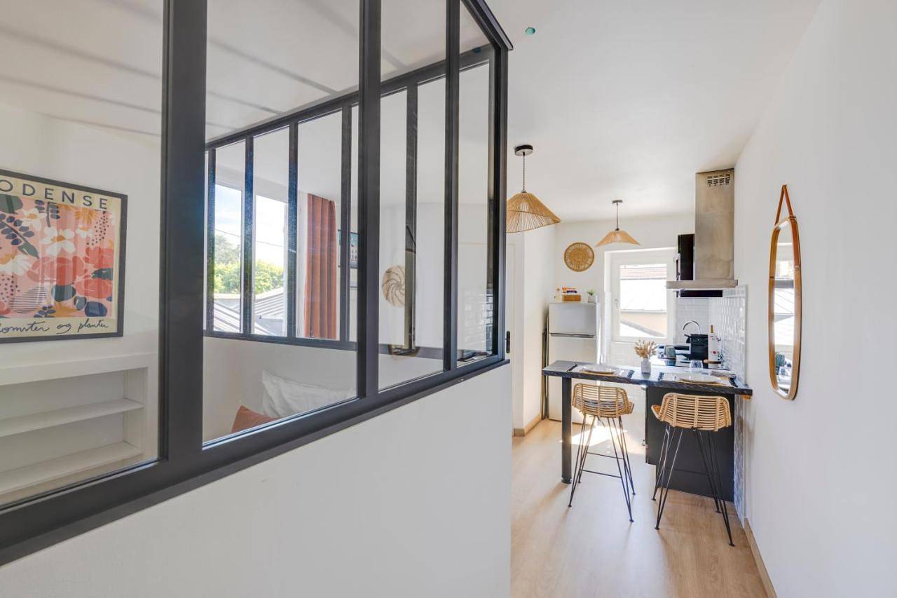 Appartement entier, Herriot 4 - T2 - Hyper-centre - 5 min gare in Brive-la-Gaillarde, Région de Brive-la-Gaillarde