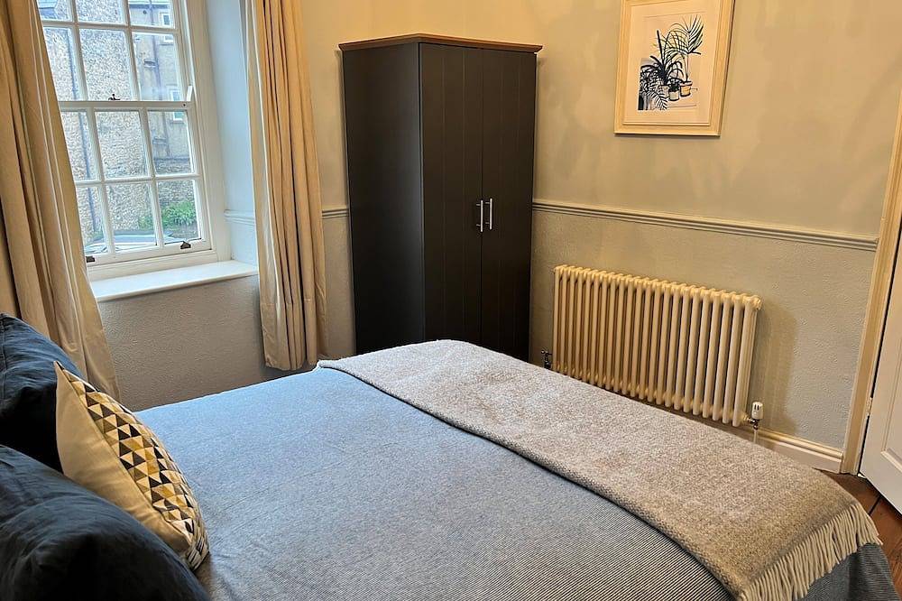 5 Castle Hill, family friendly, with a garden in Lancaster in Lancaster, Lancashire