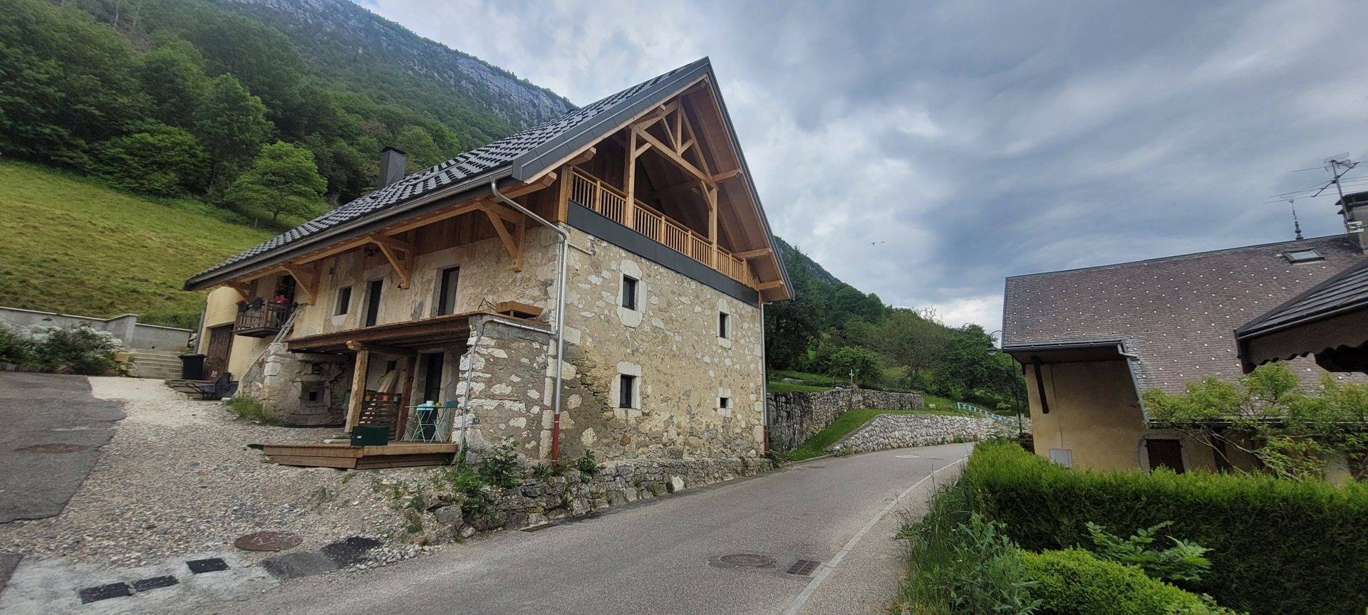 Gîte des Droblesses in Entrevernes, Parc naturel régional du Massif des Bauges