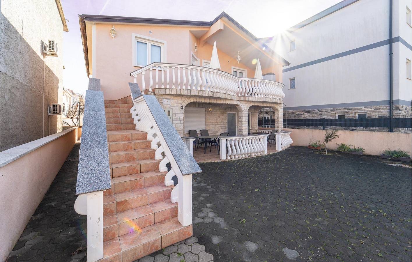 Entire holiday apartment, Holiday apartment for 3 people with terrace in Vir