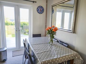 Holiday Rental for 4 People in Padstow, Cornwall, Photo 2