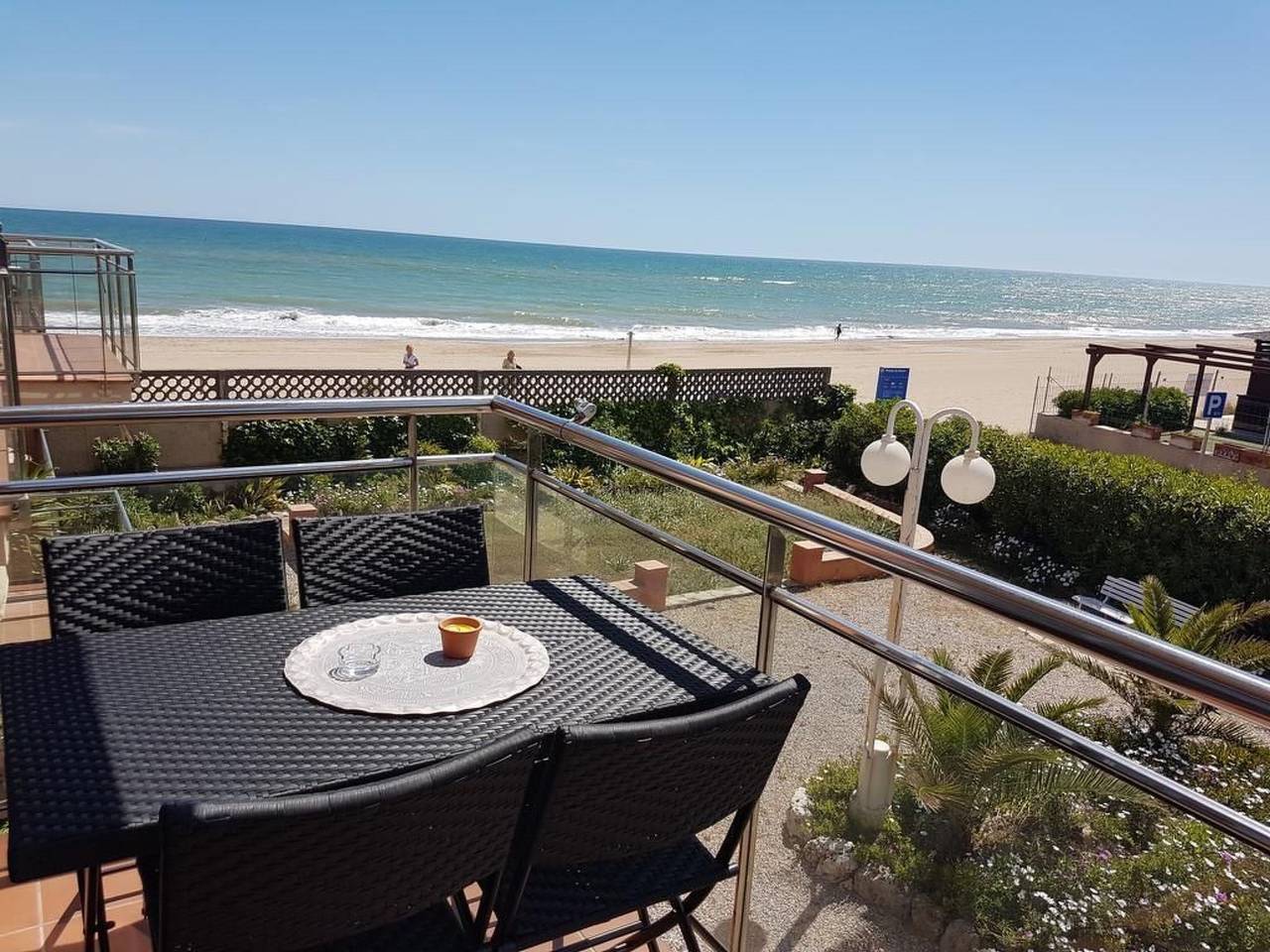 Appartement entier, Apartment mit Meerblick, Terrasse und Schwimmbad in Gavà, Baix Llobregat