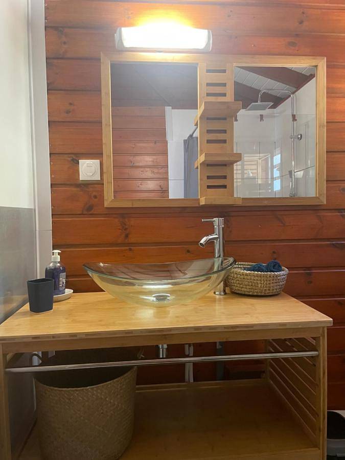 Location de vacances pour 4 personnes, avec jardin et vue à La Désirade (île) - 2