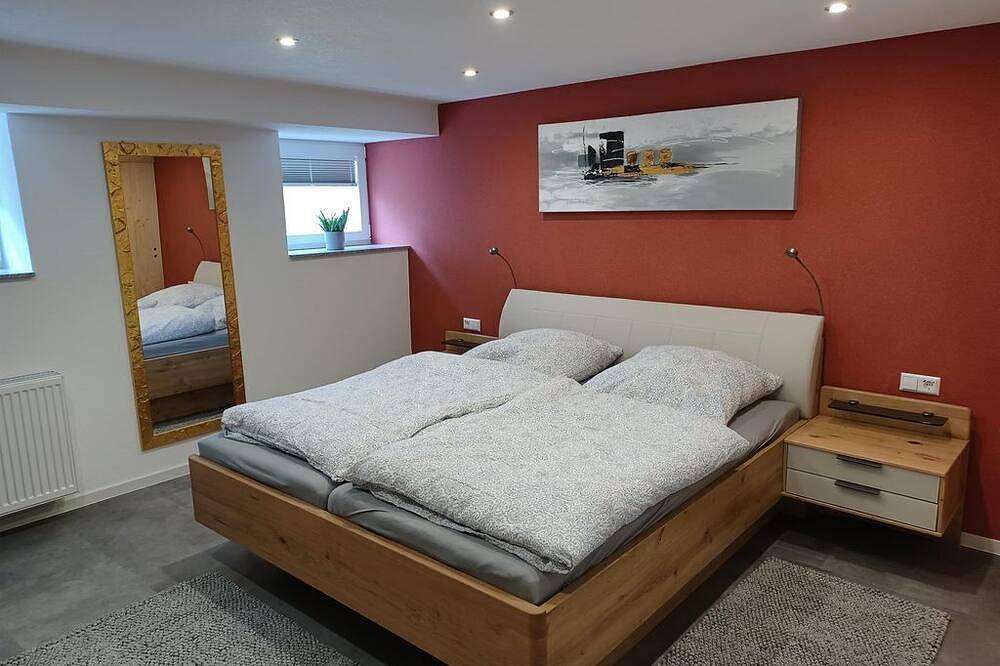 Ganze Wohnung, Ferienwohnung in der Grünheck - Appartement/Fewo, Dusche oder Bad, Wc, in Erlenbach bei Dahn, Landkreis Südwestpfalz