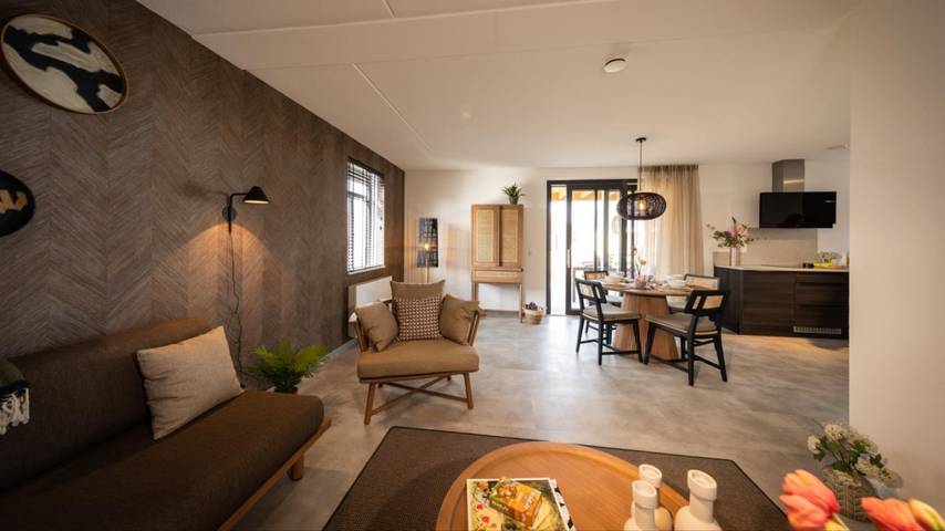 Loft voor 4 personen, with zwembad and tuin as well as terras and kinderzwembad, kindvriendelijk in Limburg