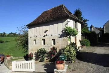Cottage pour 5 personnes, avec terrasse à Curemonte