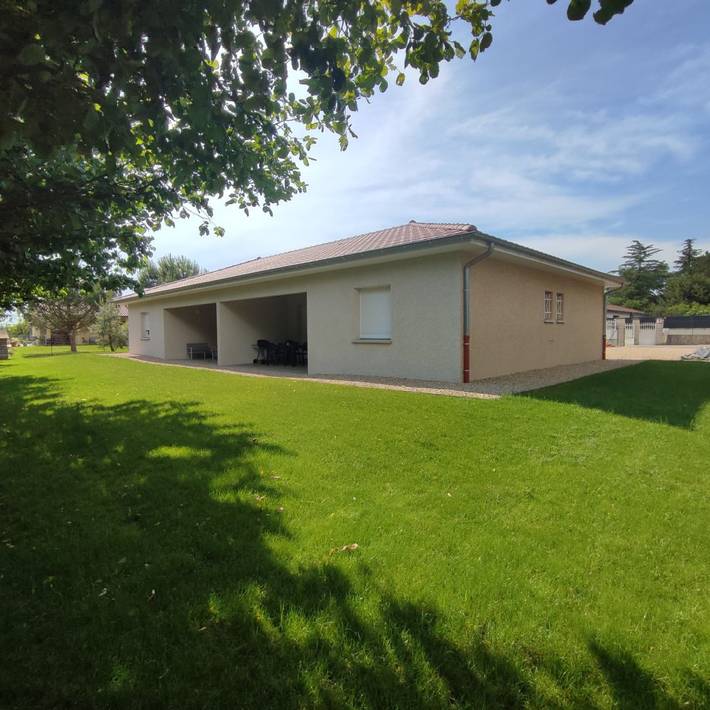 Gîte pour 6 personnes, avec jardin et terrasse dans Belley - 2