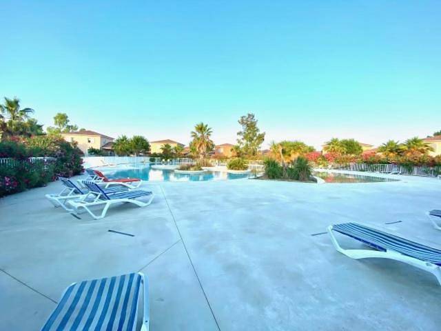 Location de vacances pour 6 personnes, avec jardin et piscine à Fabrègues - 4