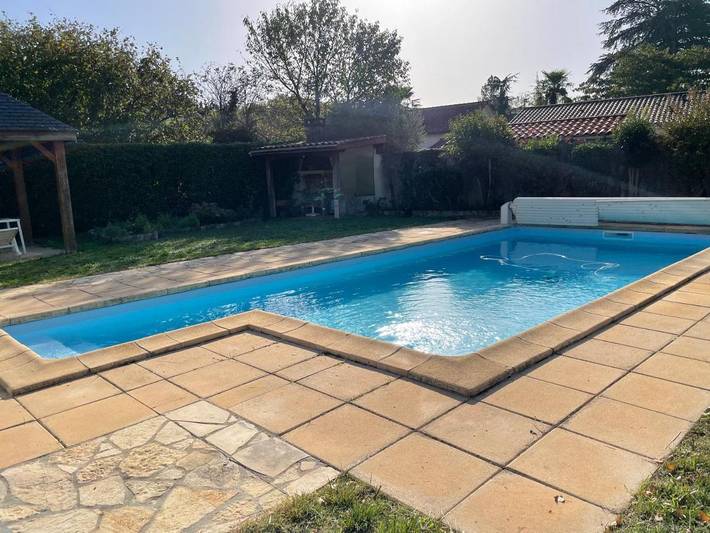 Location de vacances pour 6 personnes, avec jardin et piscine à Vic-en-Bigorre - 3
