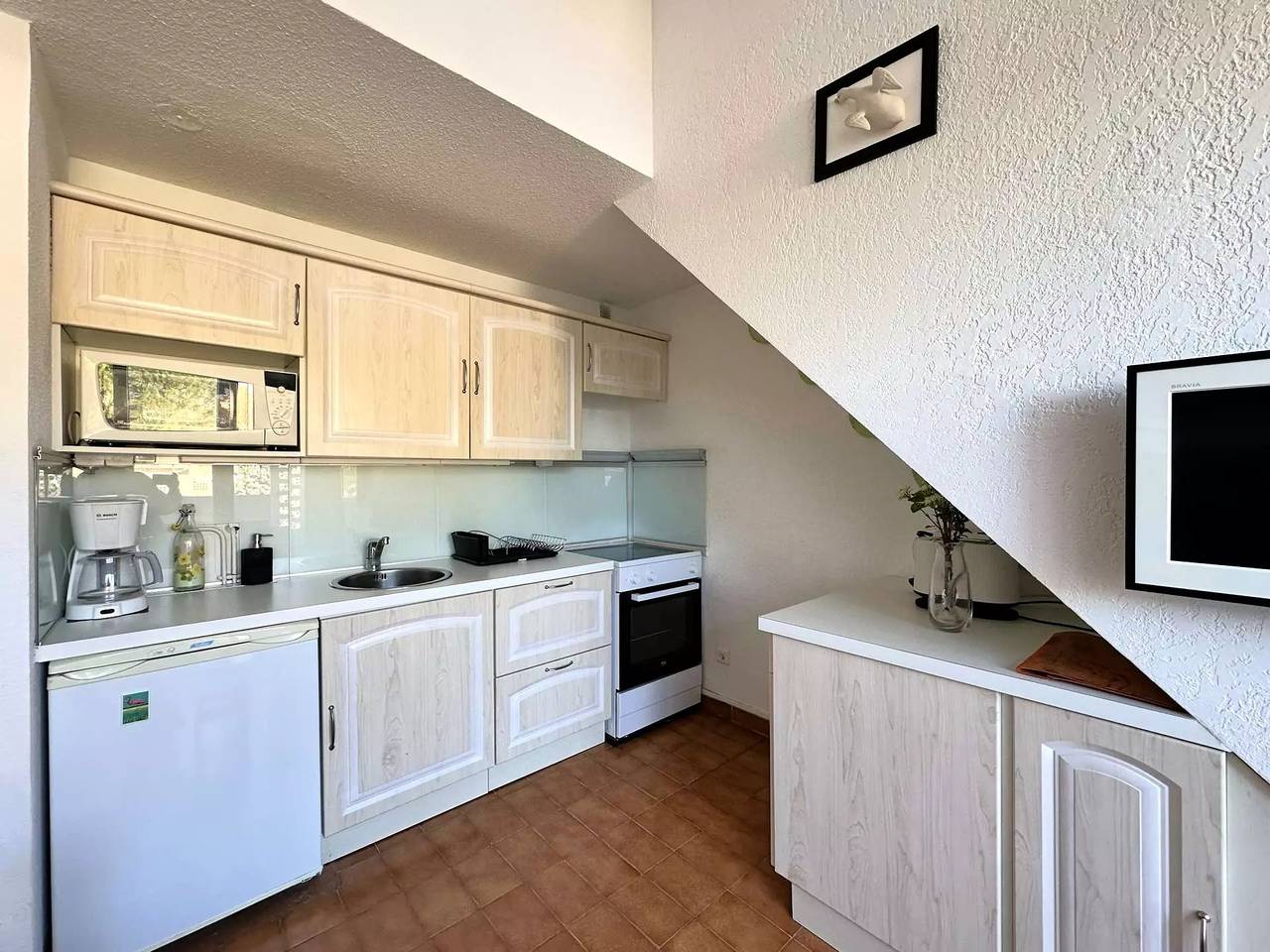 Estudio entero, Estudio para 4 personas cerca de la playa de Salins situado en Hyères in Hyeres, Parque nacional Port-Cros