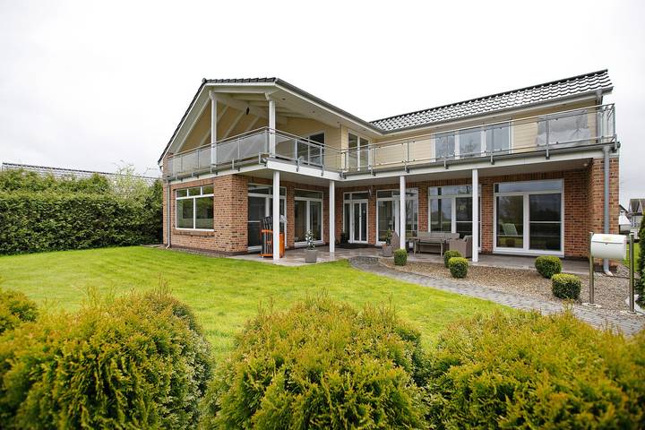 Ferienwohnung für 4 Personen, mit Garten und Seeblick - 1