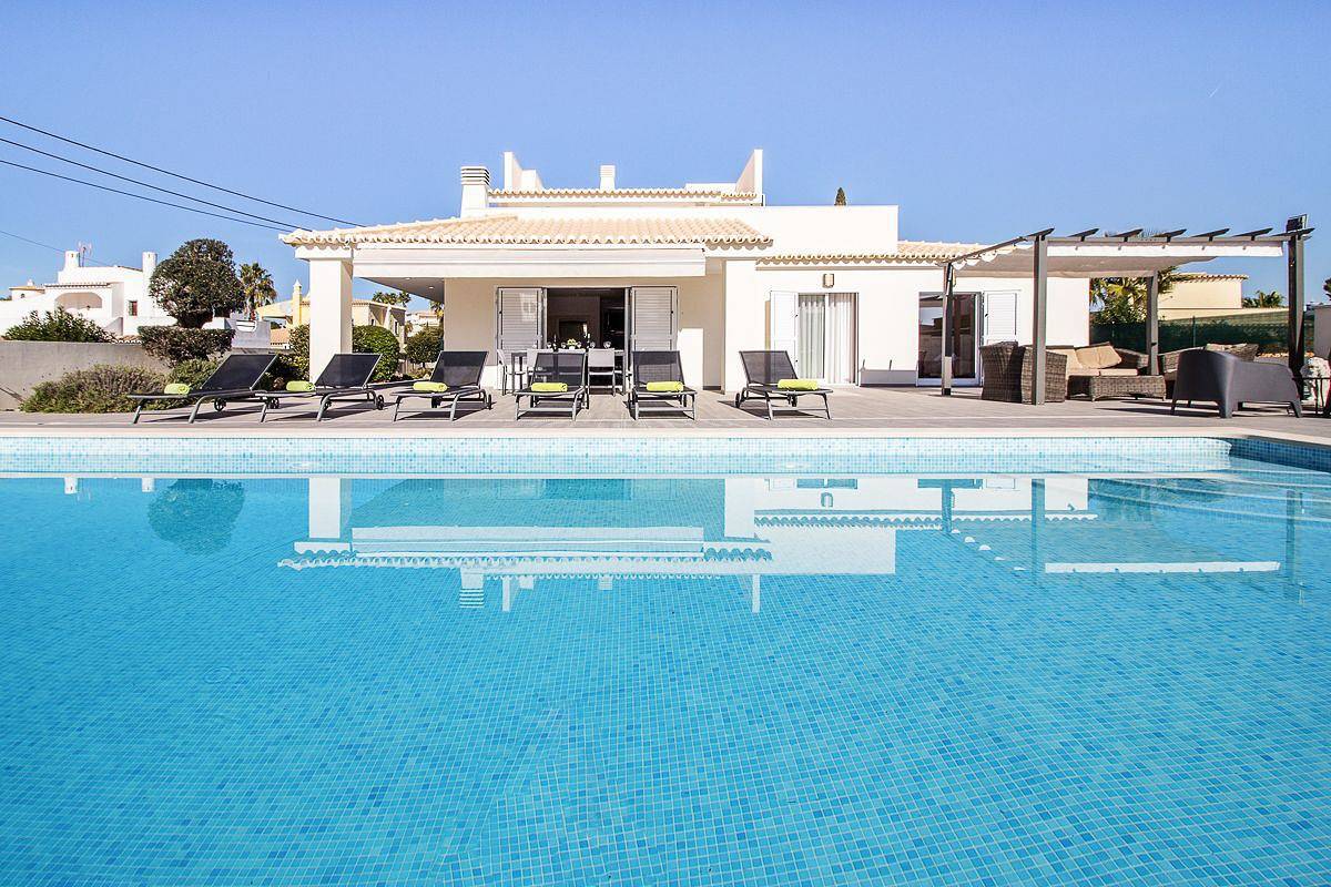 Casa Soare in Estômbar, Lagoa