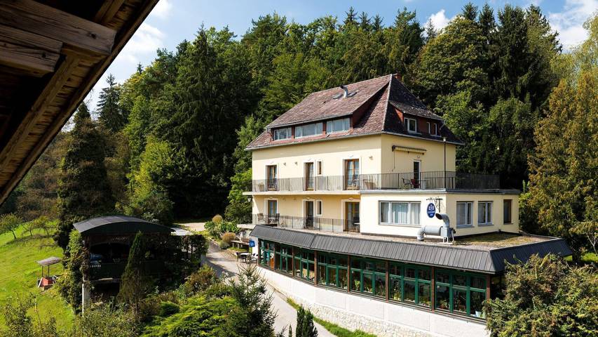 Hotel für 2 Personen, mit Balkon, kinderfreundlich in Graz & Umgebung