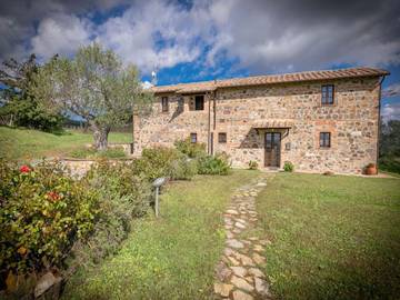 Villa per 7 Persone in Radicofani, Val d’Orcia, Foto 3