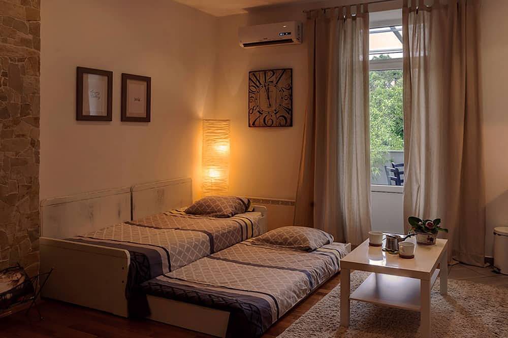 Ganze Wohnung, Charmante Wohnung 20 Minuten vom Hauptplatz entfernt in Zagreb, Zagreb und Umgebung