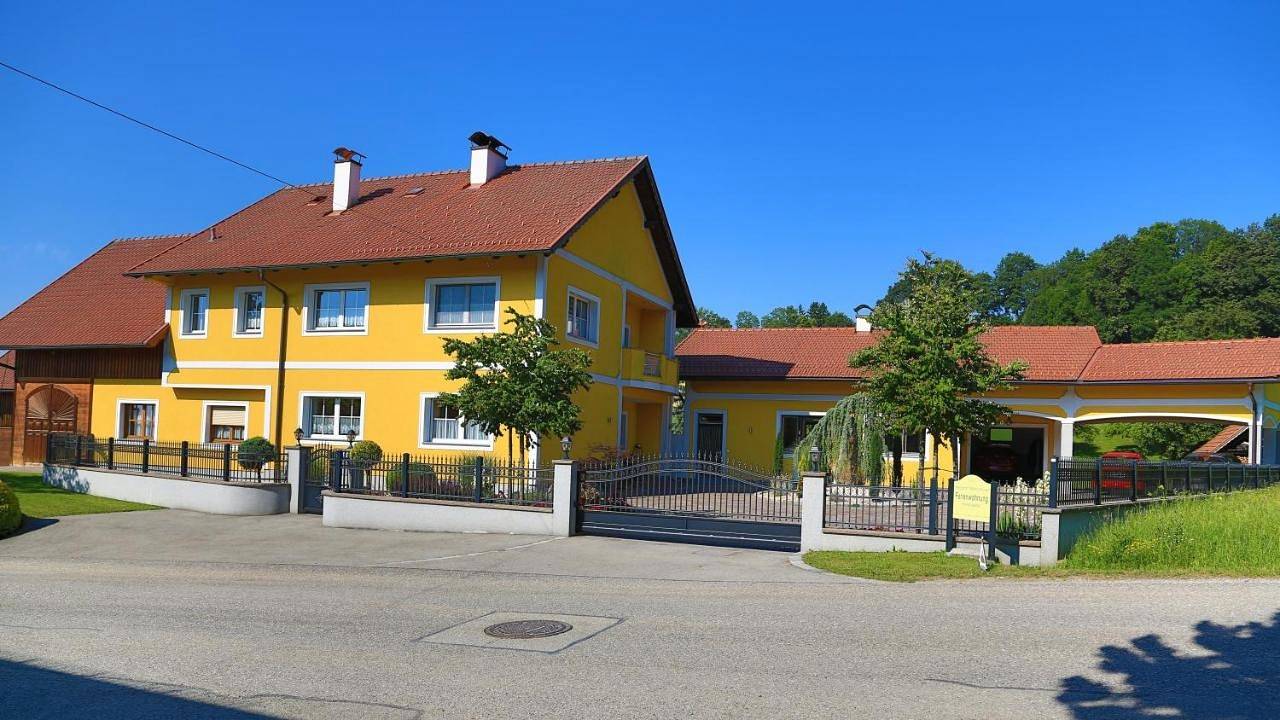Ganze Wohnung, Two-Bedroom Apartment in Wallern an der Trattnach, Bezirk Grieskirchen