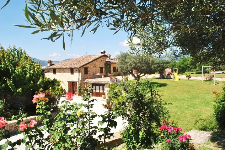 Maison d’hôte pour 2 personnes, avec vue ainsi que terrasse et jardin - 1