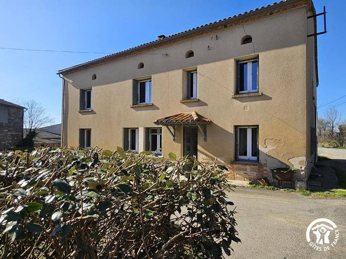 Location de vacances pour 9 personnes, avec jardin à Fauch - 2