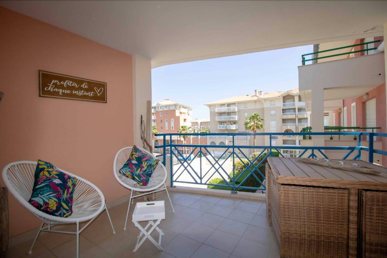 Appartement entier, Lumineux Apt De 32 M² Renové Proche De La Ville in Fréjus Plage, Fréjus