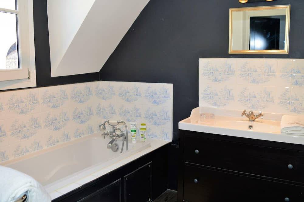 Gîte 2 pers. avec terrasse, Wifi, proche des châteaux in Chinon, Vallée de la Loire