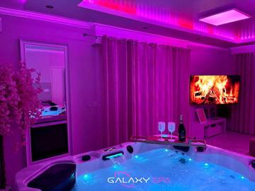 Gîte pour 4 personnes, avec balcon ainsi que sauna et jacuzzi à Champigneulles