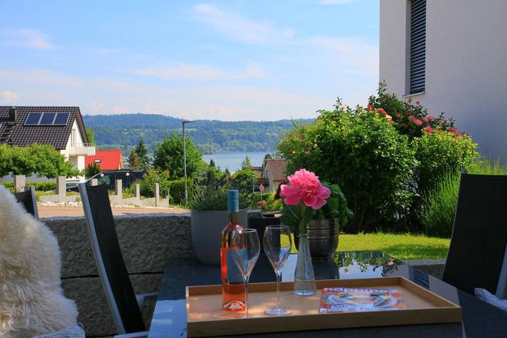 Ferienwohnung für 4 Personen, mit Seeblick und Terrasse sowie Ausblick am Bodensee - 3
