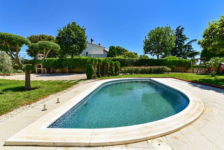 Ferienhaus für 7 Personen, mit Terrasse und Pool in Marčana - 4