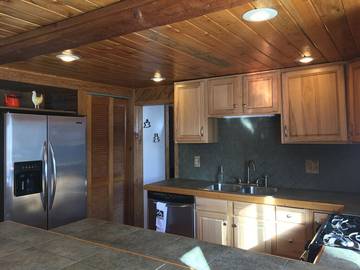 Log Cabin for 7 People in Grand County, Photo 2