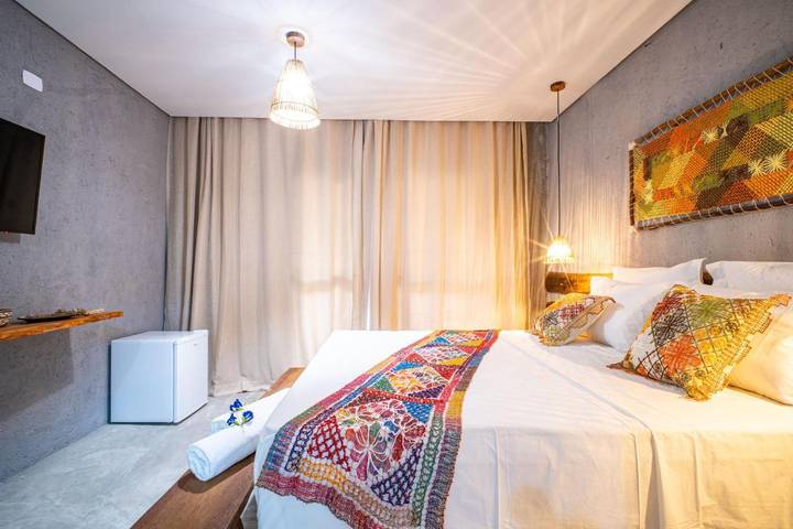 Pousadas para 2 pessoas, com terraço e piscina e ainda jardim em Praia do Toque