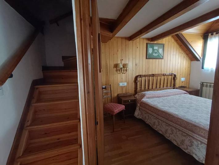 Location de vacances pour 2 personnes, avec vue et balcon, animaux acceptés à Bielsa - 2