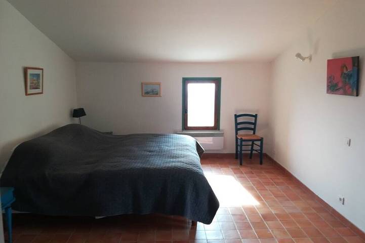 Location de vacances pour 4 personnes, avec terrasse à Suzette - 2