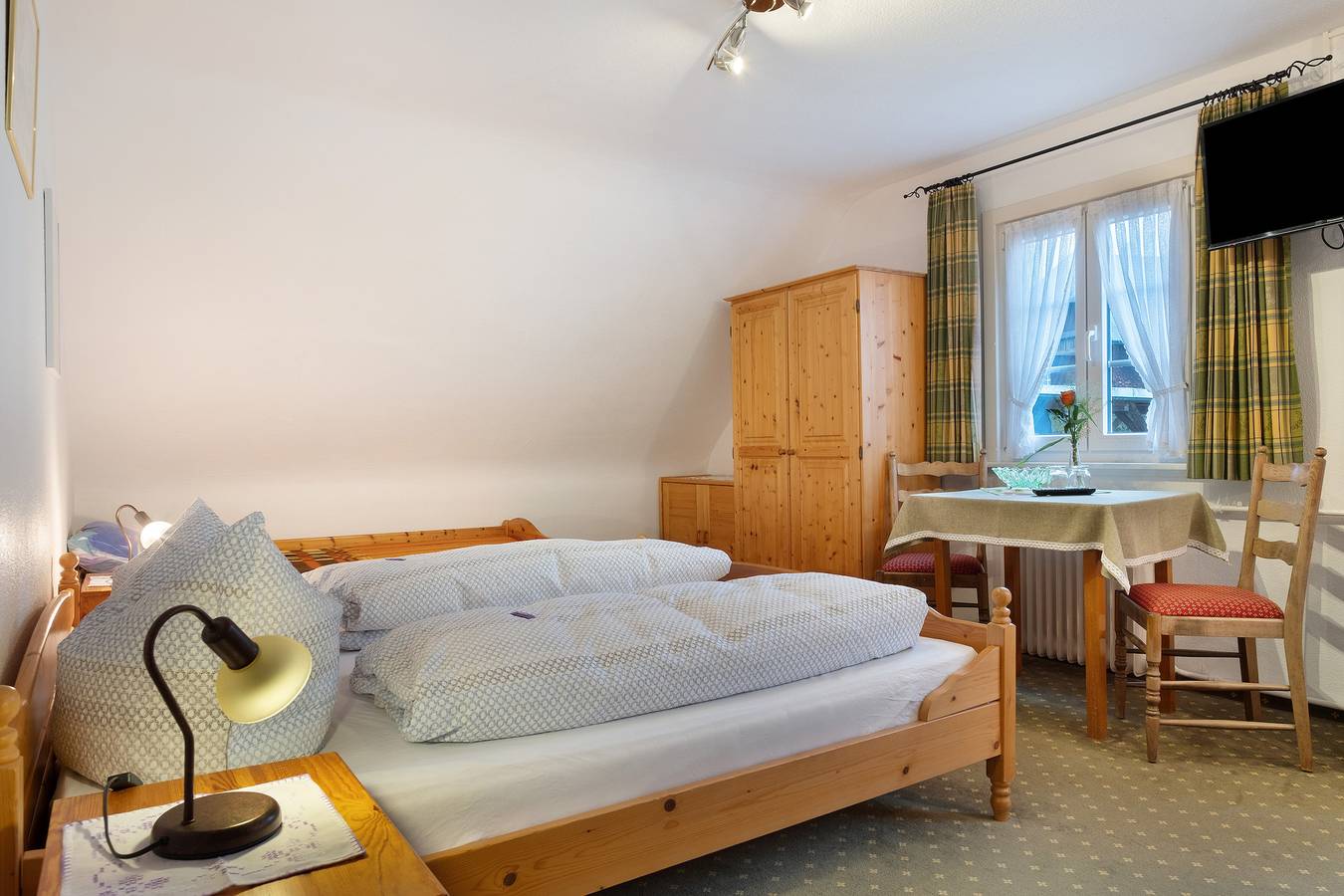 Zimmer '4 Mit Wc Und Dusche' mit Gemeinschaftsterrasse und Wi-Fi in Saig (Lenzkirch), Lenzkirch