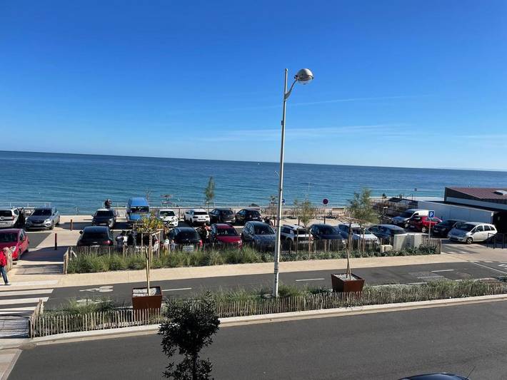 Gîte pour 4 personnes, avec balcon et vue à Luc-sur-Mer - 2
