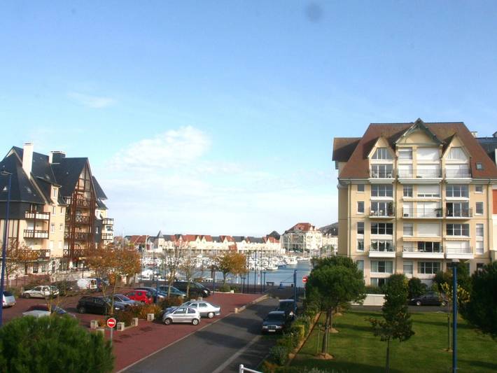 Appartement de vacances pour 6 personnes, avec terrasse, animaux acceptés à Dives-sur-Mer