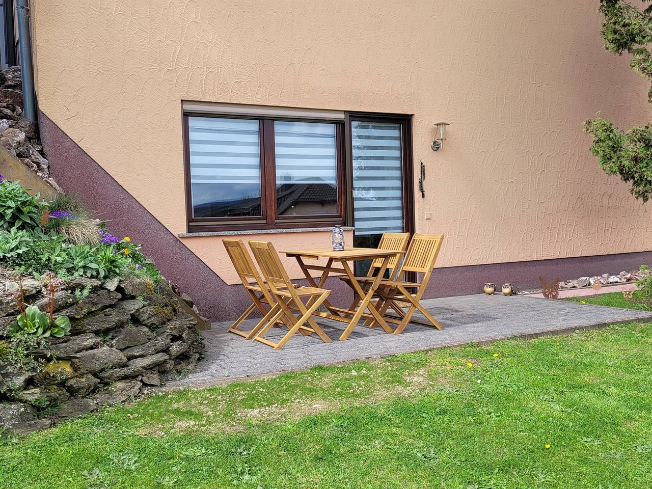 Apartamento vacacional entero, Appartement/Fewo, Dusche und Bad, Wc, Nichtraucher in Baldringen, Landkreis Trier-Saarburg