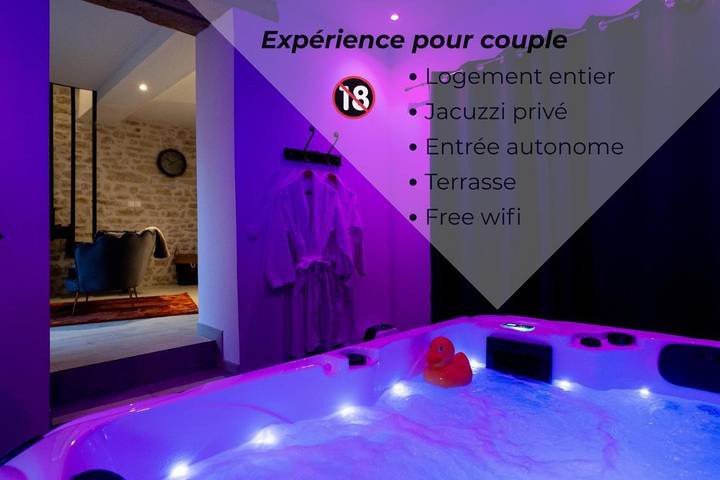 Location de vacances pour 2 personnes, avec Jacuzzi et Terrasse ainsi que Jardin et Vue à Château-Landon