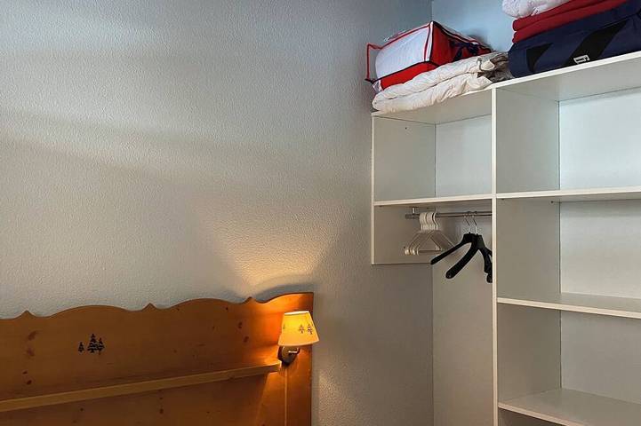 Ganze Wohnung, Splendid T2, unobstructed view, snow front, foot of slopes and hike start in Arvieux, Queyras