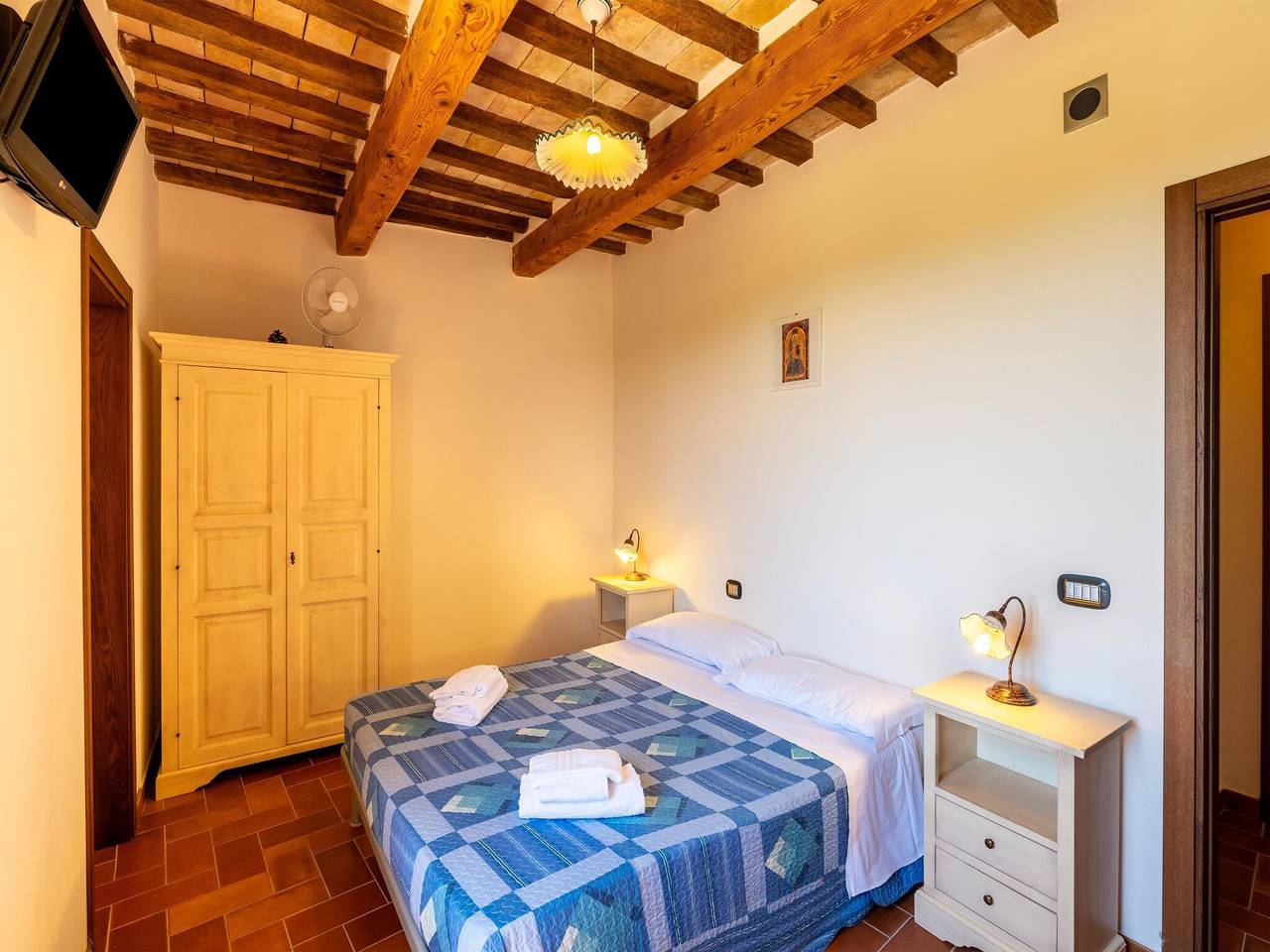 Landhuis in Marche met Zwembad en Uitzicht in Cagli, Valle del Metauro