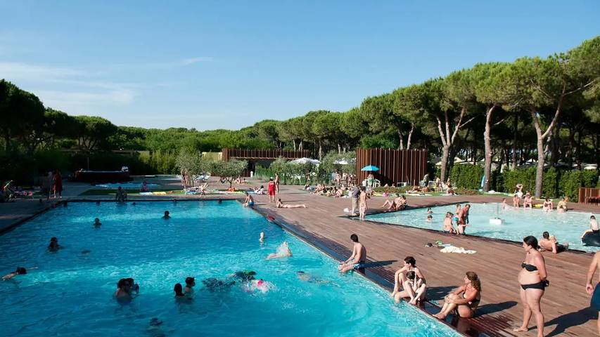 Camping für 4 Personen, mit Terrasse und Pool in der Maremma - 3