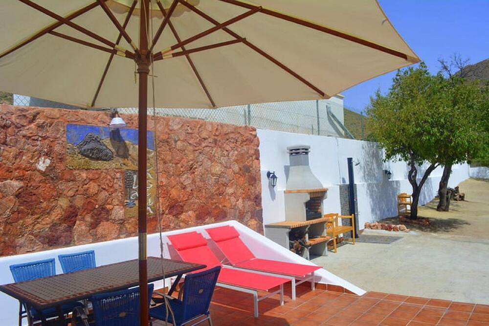 Preciosa casa en el paraiso a tres minutos de las mejores playas virgenes in Hortichuelas, Níjar