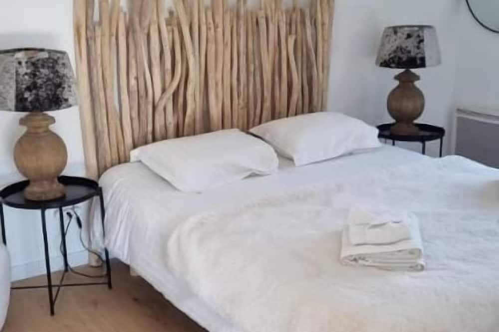 Frgk \"Elegant Apartment Auron 8 Persons Unbeatable View, Terrace\" in Auron, Saint-Étienne-de-Tinée