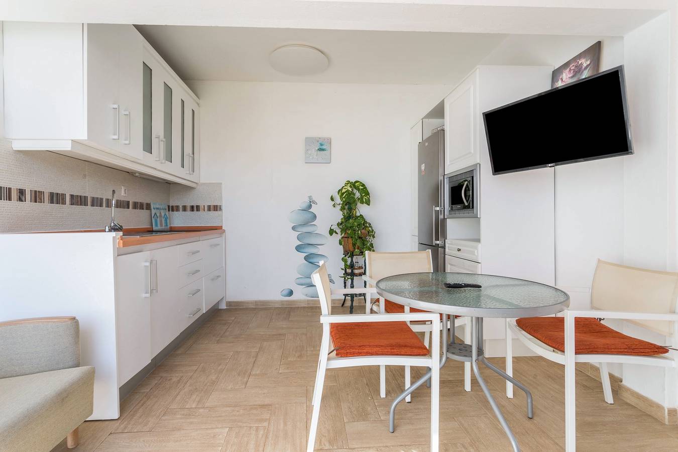 Bonita casa de vacaciones "Villa Bali" con piscina, Wi-Fi rápido, terraza y jardín in Playa Blanca, Yaiza