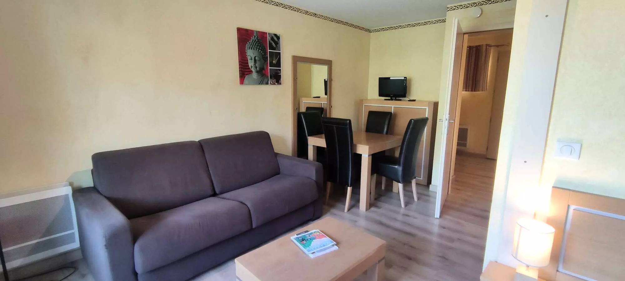 Appartement entier, 2 Pieces Cosy A La Montagne Proche Pistes Et Commerces in Isola 2000, Isola