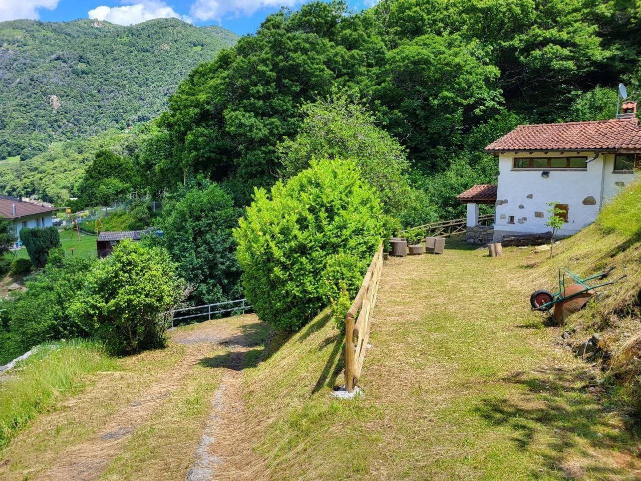 Rustico Ca Mignolo in Monteceneri, Tessin